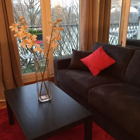 アパート Tour Eiffel Trocadero Service パリ